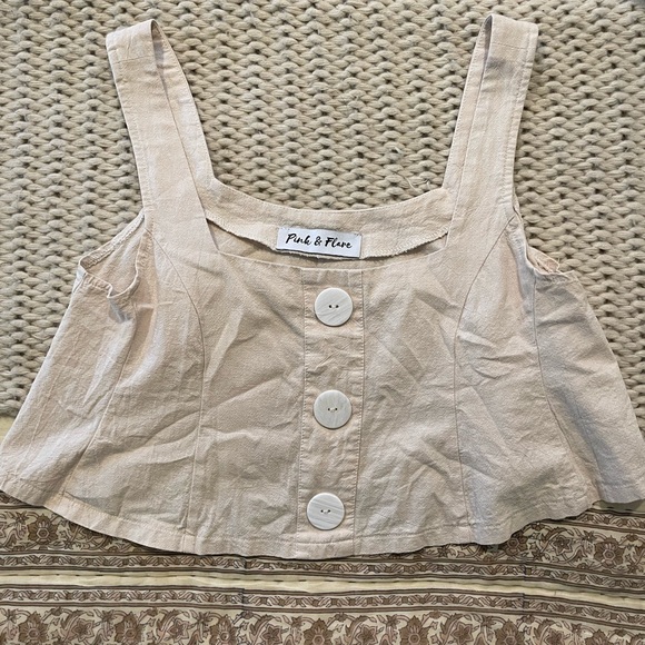 Linen Shorts and Top Set - Picture 2 of 4
